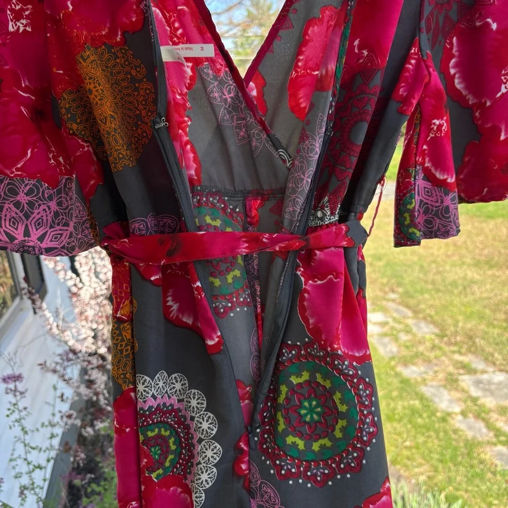 True Destiny Floral Kimono Dress Under Short Cape Skirt w/ Tie Waist Size Medium - Picture 14 of 16